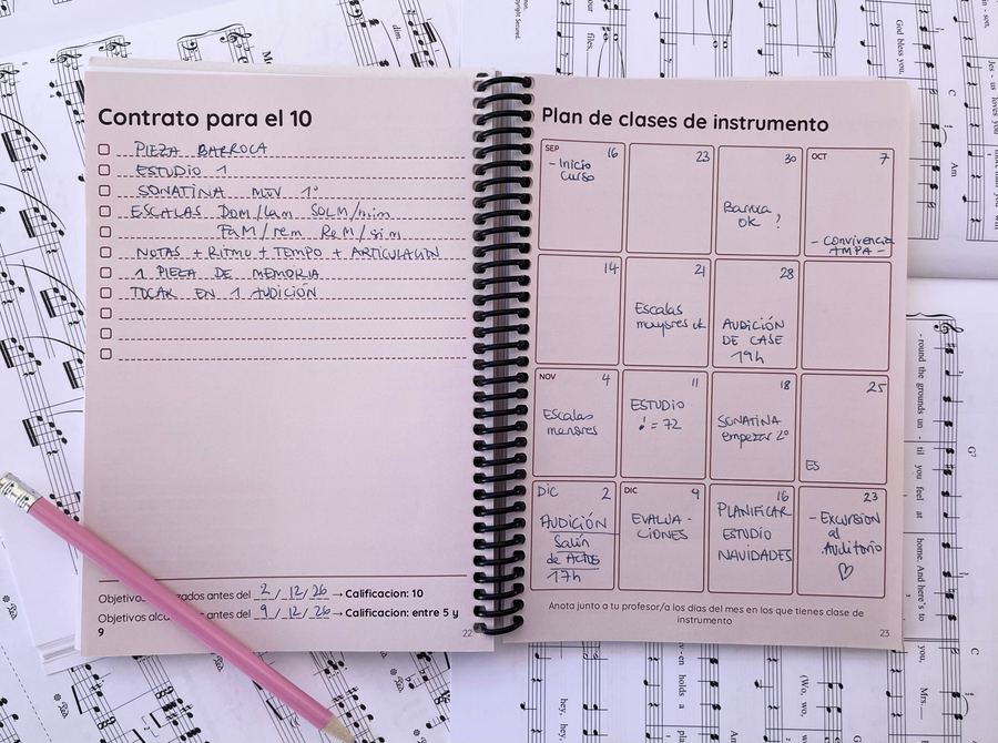 Páginas del contrato para el 10 y el plan de clases de instrumento, rellenadas a mano